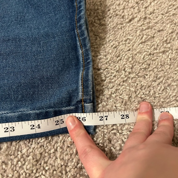 Women’s Universal Standard Dark Wash High Rise Straight Leg jeans. Size 10 - Picture 7 of 9